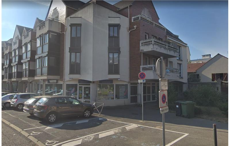 Vente de local commercial de 63 m² à Saint-Fargeau-Ponthierry - 77310 photo - 1