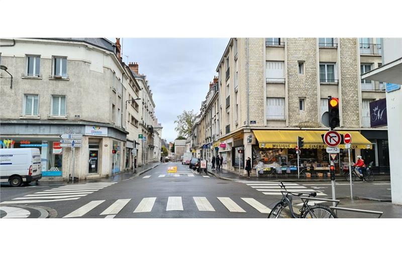 Fonds de commerce coiffure beauté bien être à vendre à Tours - 37000 photo - 1