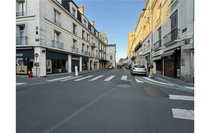 Vente de local commercial de 129 m² à Tours - 37000 photo - 1