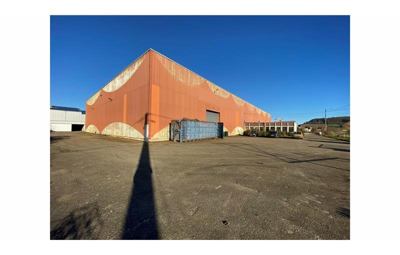 Entrepôt en vente de 3 150 m² à Agen - 47000 photo - 1