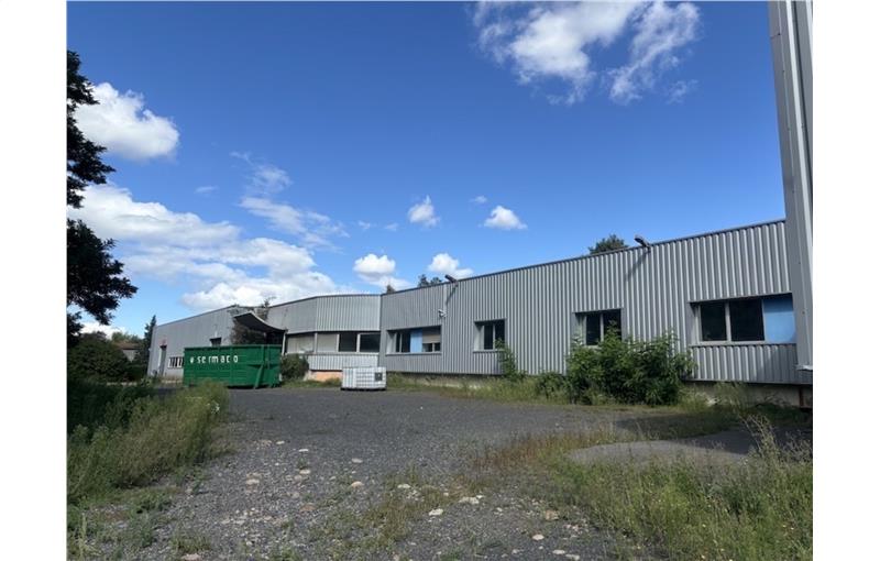 Vente d'entrepôt de 3 254 m² à Andrézieux-Bouthéon - 42160 photo - 1