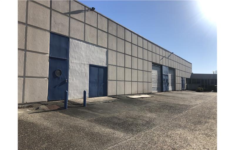 Entrepôt à vendre de 322 m² à Bordeaux - 33000 photo - 1