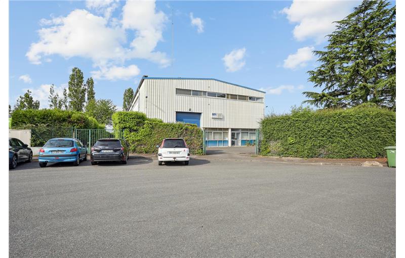 Achat d'entrepôt de 1 437 m² à Brétigny-sur-Orge - 91220 photo - 1