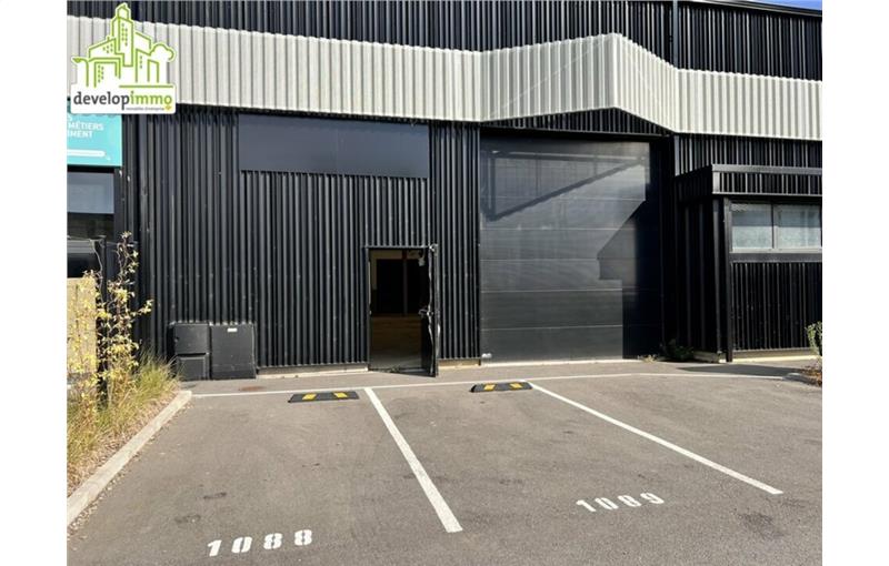 Vente d'entrepôt de 577 m² à Caen - 14000 photo - 1