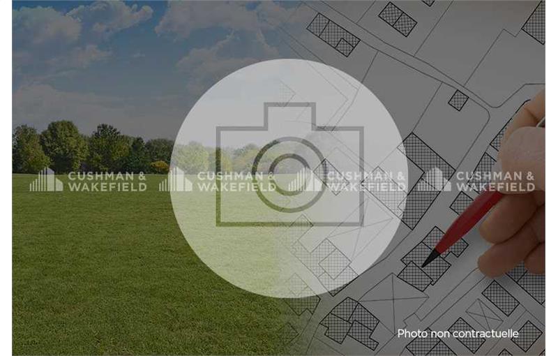 Vente d'entrepôt de 4 000 m² à Chartres - 28000 photo - 1