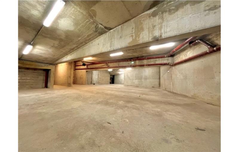 Vente d'entrepôt de 390 m² à Courbevoie - 92400 photo - 1