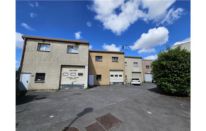 Achat d'entrepôt de 320 m² à Crosne - 91560 photo - 1