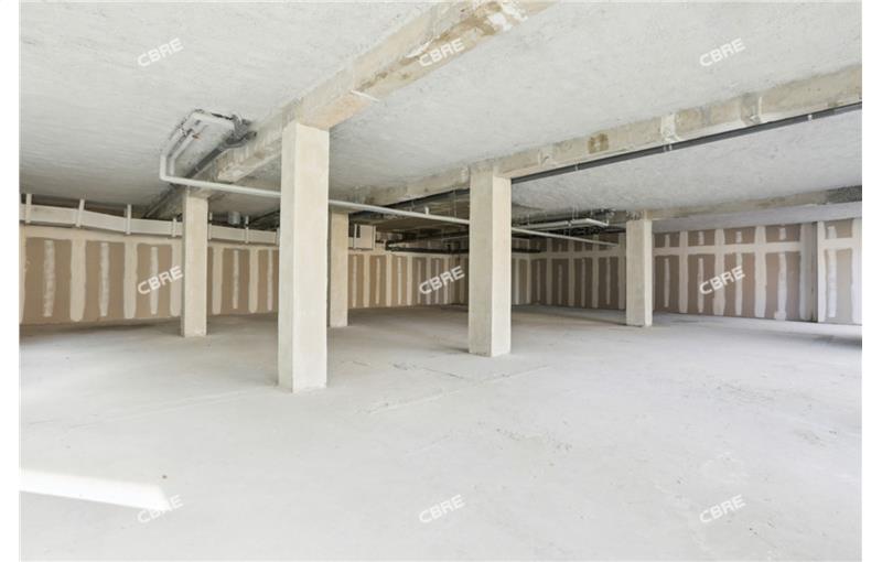 Vente d'entrepôt de 804 m² à Ivry-sur-Seine - 94200 photo - 1