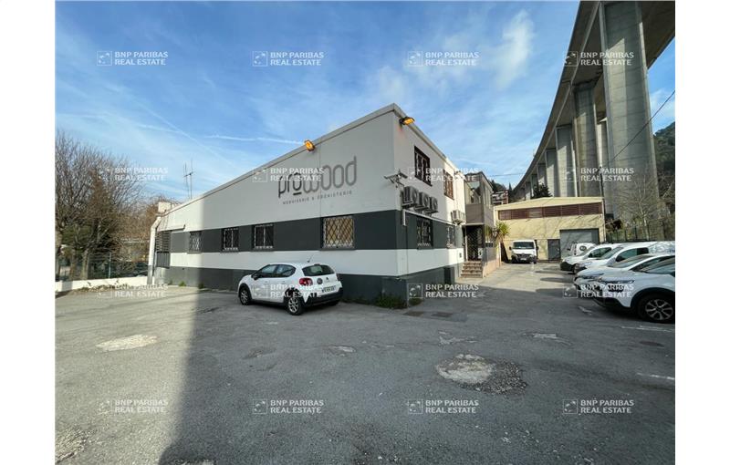 Entrepôt en vente de 1 644 m² à La Trinité - 06340 photo - 1