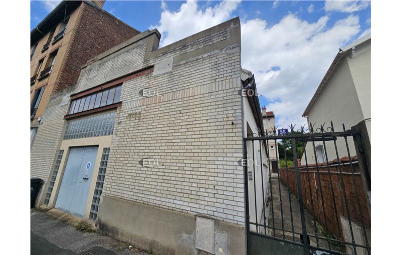 Entrepôt à vendre de 269 m² à Maisons-Alfort - 94700 photo - 1