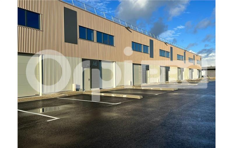 Vente d'entrepôt de 187 m² à Montauban - 82000 photo - 1