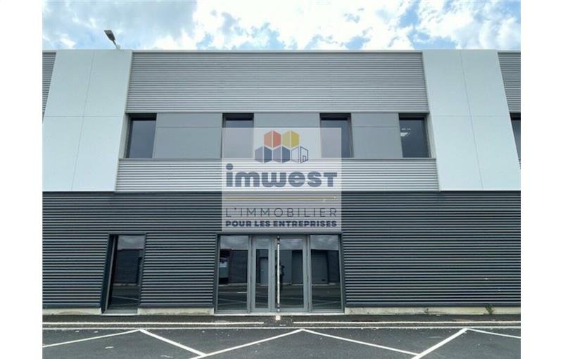 Entrepôt à vendre de 662 m² à Rennes - 35000 photo - 1