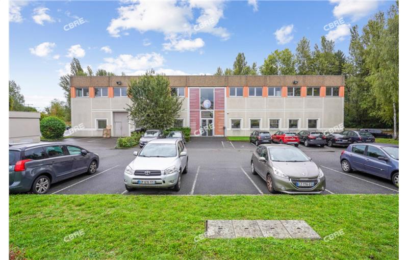 Achat d'entrepôt de 1 592 m² à Ris-Orangis - 91130 photo - 1