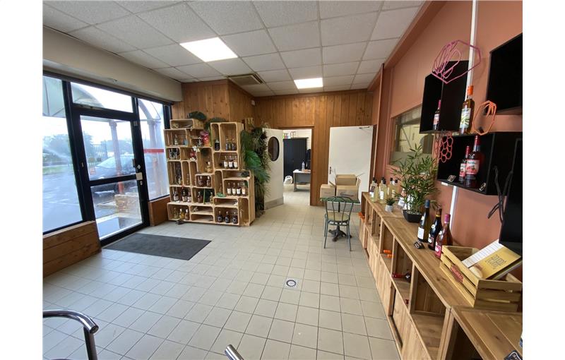 Vente d'entrepôt de 354 m² à Sorinières - 44840 photo - 1