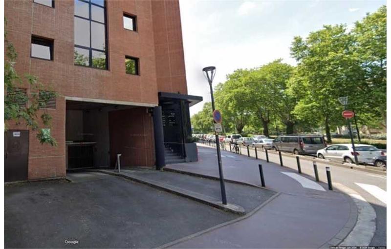 Vente d'entrepôt de 1 622 m² à Toulouse - 31000 photo - 1