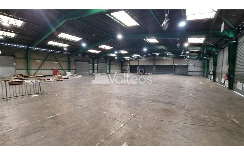 Vente d'entrepôt de 1 445 m² à Toulouse - 31000 photo - 1