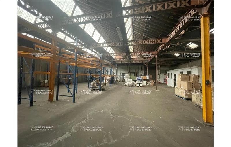 Vente d'entrepôt de 3 000 m² à Tourcoing - 59200 photo - 1