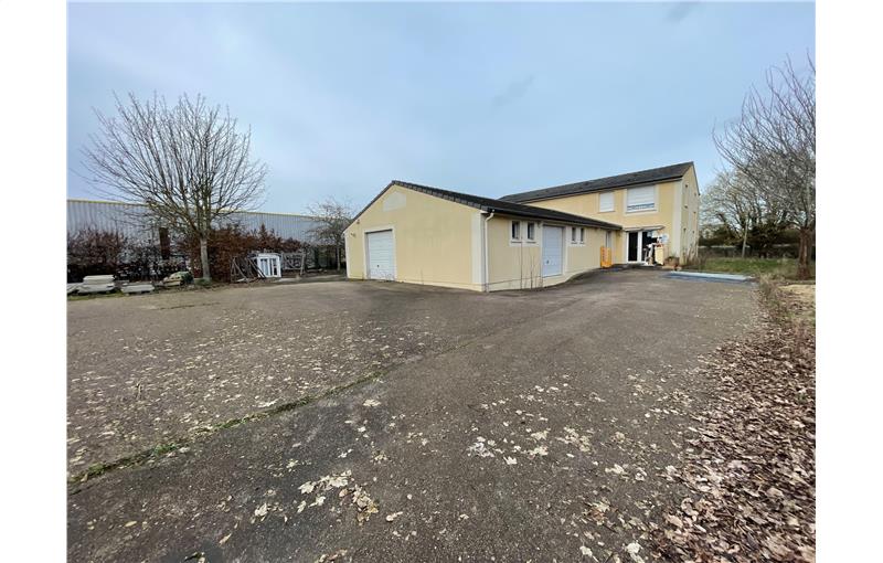 Achat d'entrepôt de 380 m² à Val-de-Reuil - 27100 photo - 1