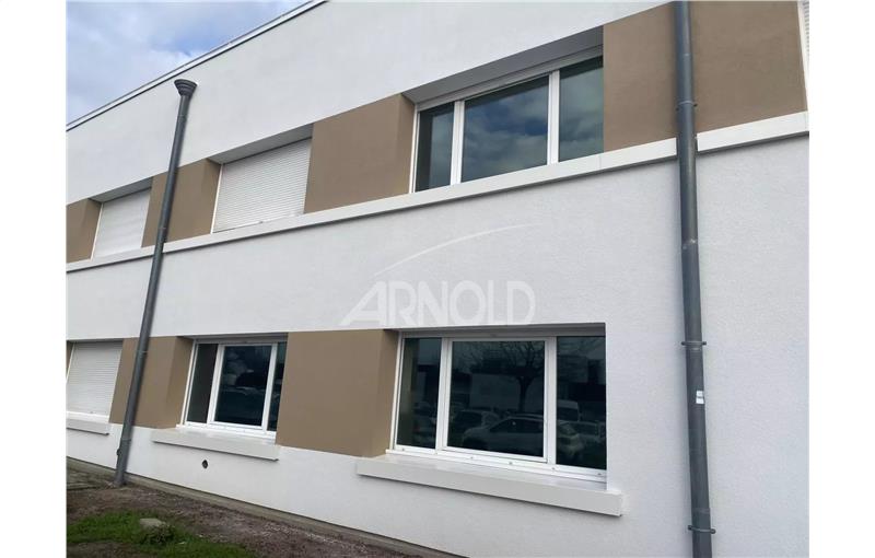 Achat d'entrepôt de 240 m² à Vannes - 56000 photo - 1