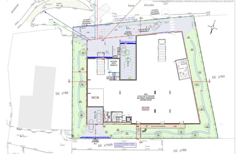 Terrain en vente de 2 000 m² à Grasse - 06130 plan - 1