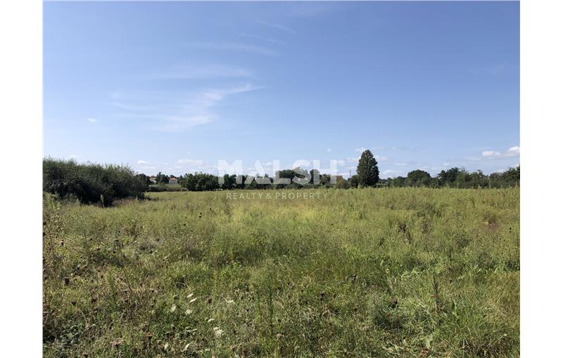 Terrain en vente de 20 363 m² à Mably - 42300 photo - 1