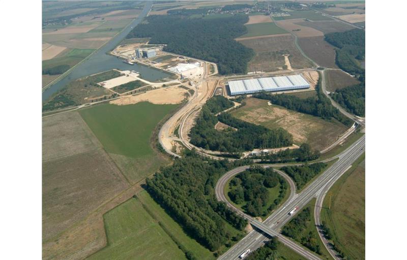 Vente de terrain de 130 000 m² à Pagny-le-Château - 21250 photo - 1