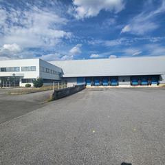 Location d'entrepôt à Saint-Fargeau-Ponthierry