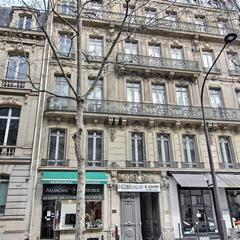Location de bureau à Paris 8